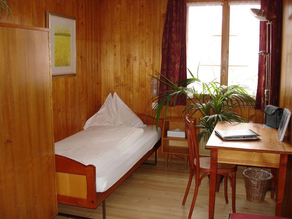 Gasthaus Paxmontana Hotel Sachseln Room photo